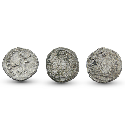 Set van drie Romeinse munten 5